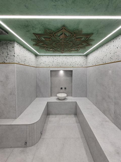 Hammam, Private Pool & Home Cinema - Green Sight