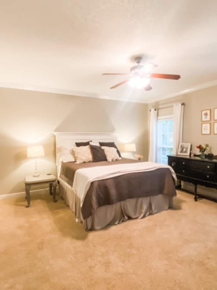 חדר שינה ראשי - קליפורניה קינג