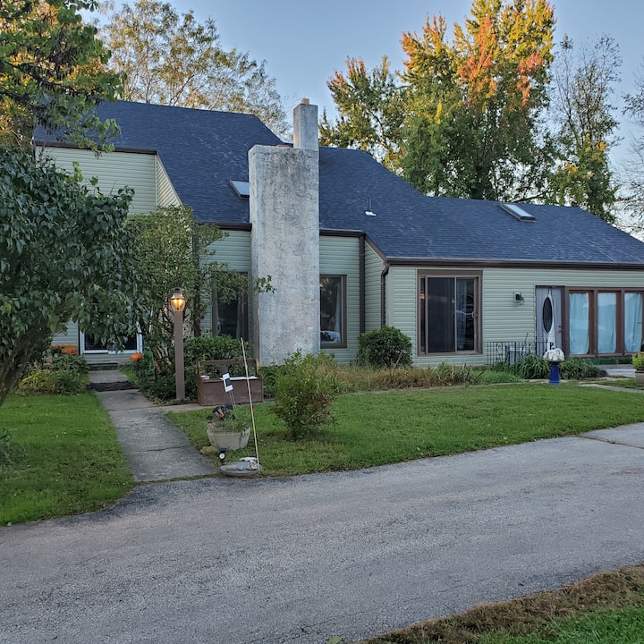 Quiet Healthy Retreat 2(for up to 2) Houses for Rent in Phoenixville