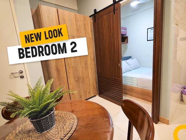 Bedroom 2 (queen bed).

Upgraded premier studio with 2 bedrooms (2 queen beds + 2 single-sized floor mattresses) which can accommodate up to 6 pax.