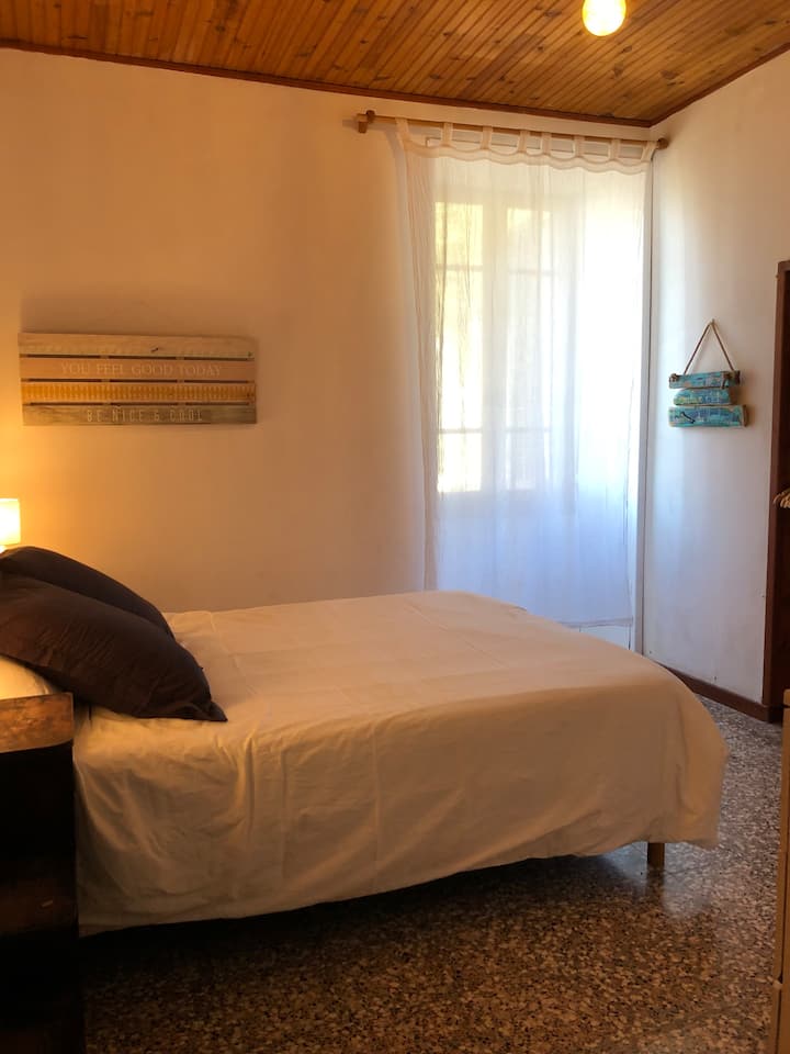 Chambre 2 / Chumba cha kulala namba 2