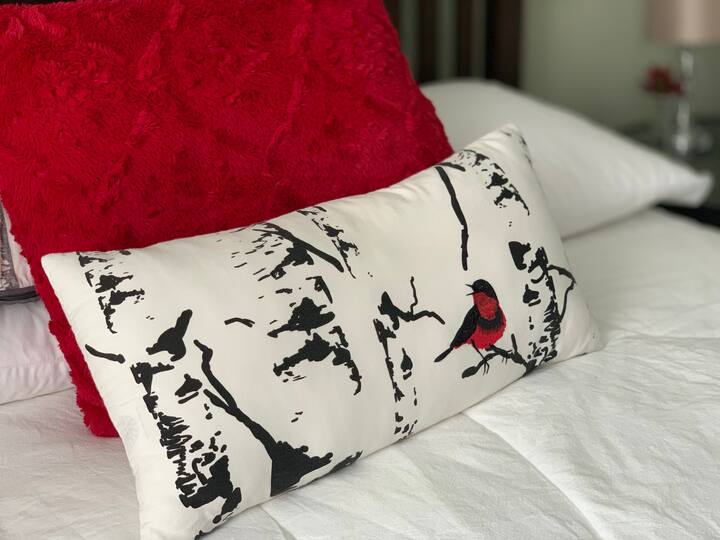 Disfruta de ropa de cama y decoración de gran calidad. 