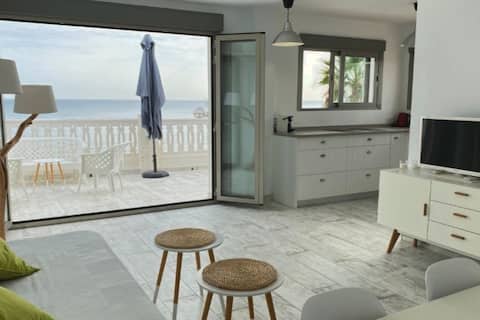 Big terrace Extraordinary sea view Very quiet