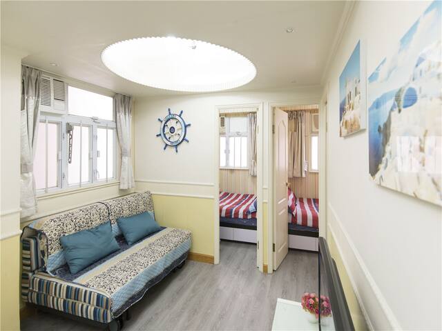 cental of HK,Stylish Apt near MTR,8ppl gallery image 3