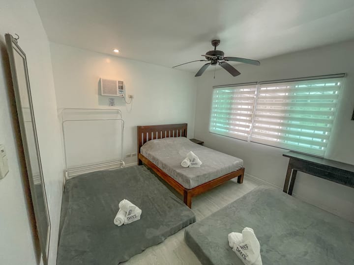 Bedroom 1 with extra beds setup (good for 6)