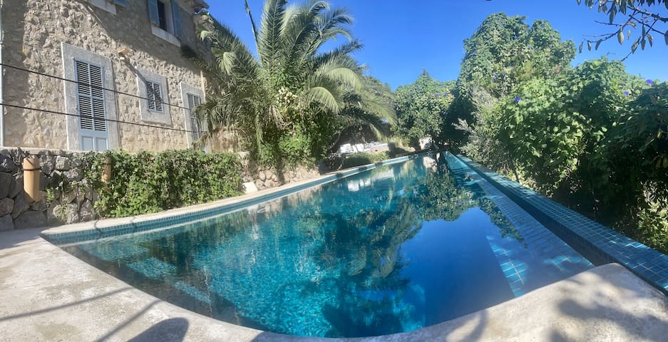 Charming Deia House gallery image 2