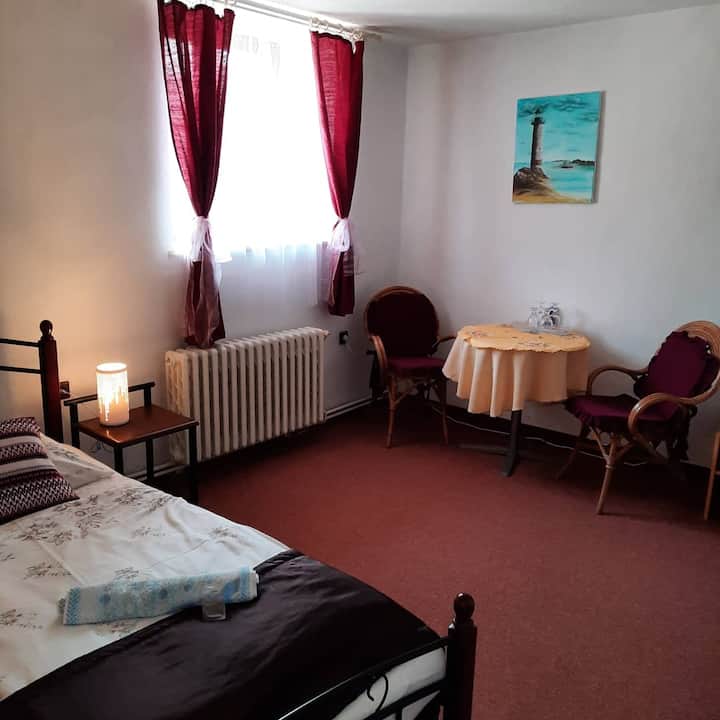 غرفة النوم 1