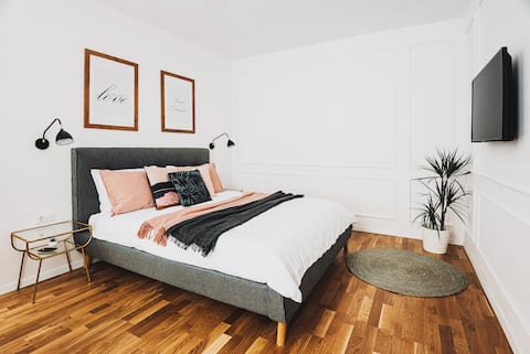 VOYA Apartments - a luxury oasis in the old town