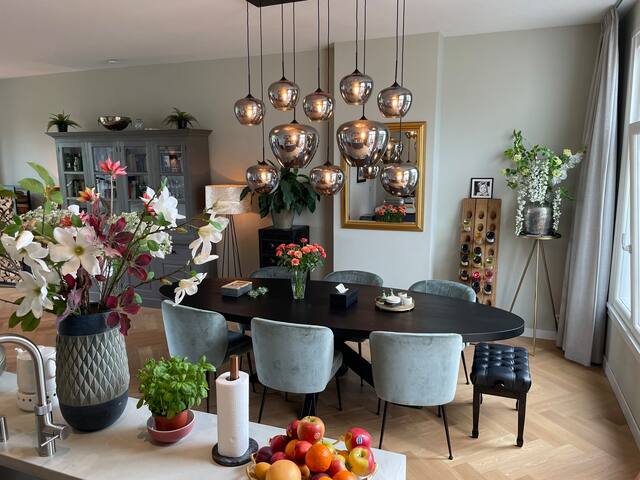 Prachtig, ruim en luxe appartement op toplocatie gallery image 2