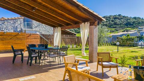 Villa Del Moro FREE WIFI 300mt from Sinzias' Beach