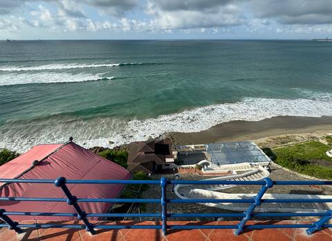 Farallon Dillon  