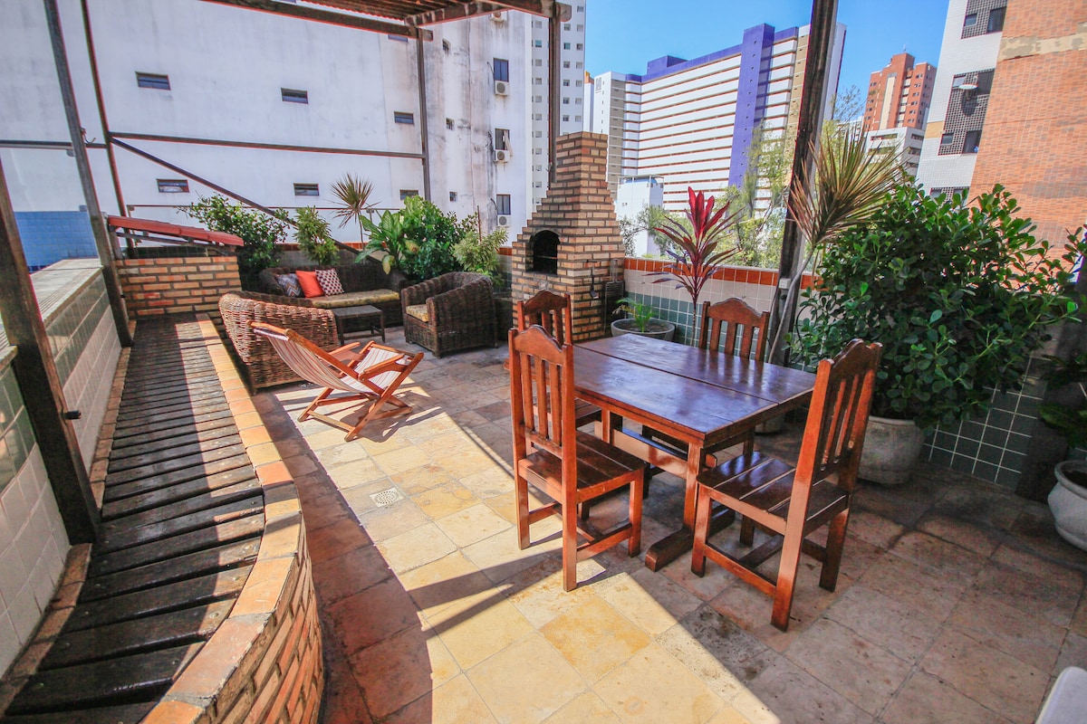 Foto do anúncio de BOAVIDA RESIDENCIAL - AP 406 - central e tranquilo em Praia de Iracema, Fortaleza
