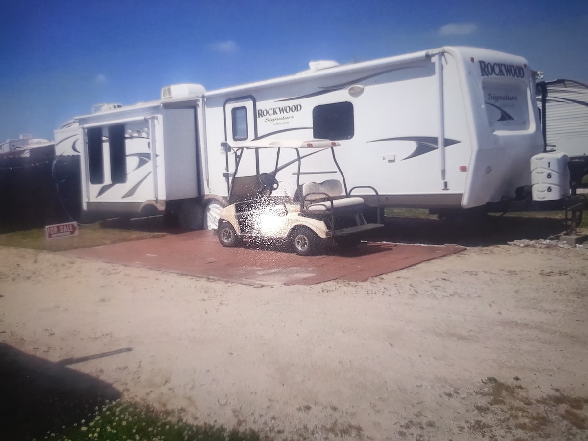 rv to rent spacious rv to rent spacious