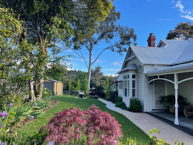 Healesville Country Villa with modern renovation gallery image 2