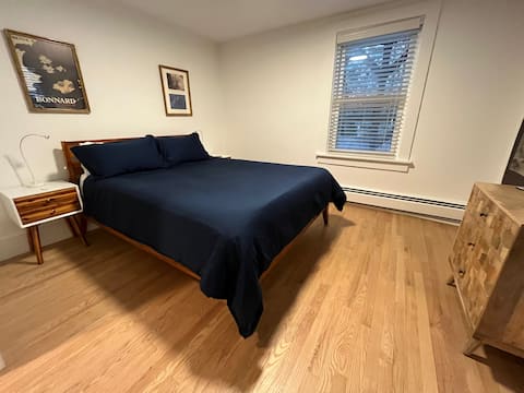 Quiet, private apt near Harvard/MIT