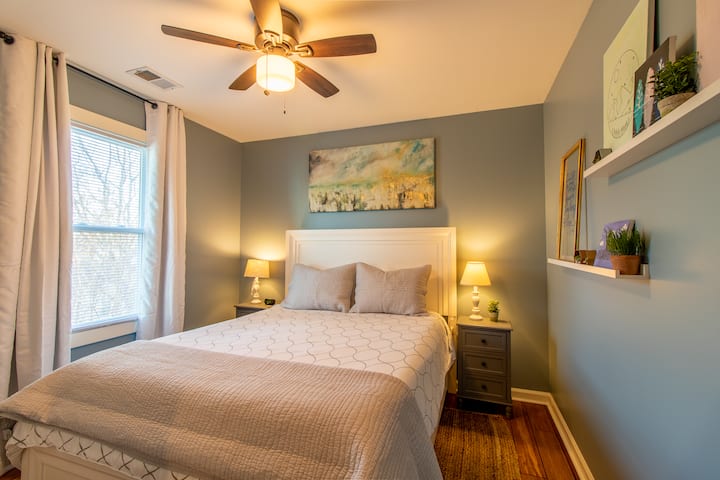 2. emelet - queen méretű hálószoba