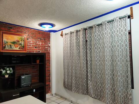 Oasis Familiar: Spacious and Comfortable Depa