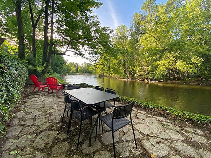 Dexter Vacation Rentals Airbnb