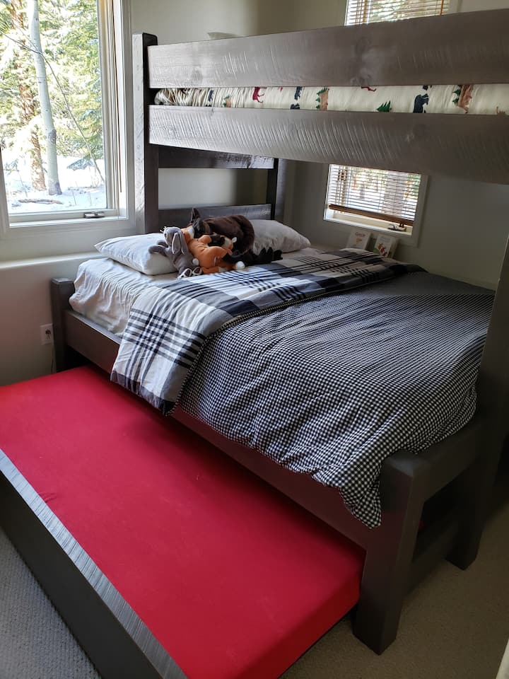 Bunk Room #1.
Queen, Twin, and a Twin Trundle that pulls out and pushes in with ease to free up space in the room.