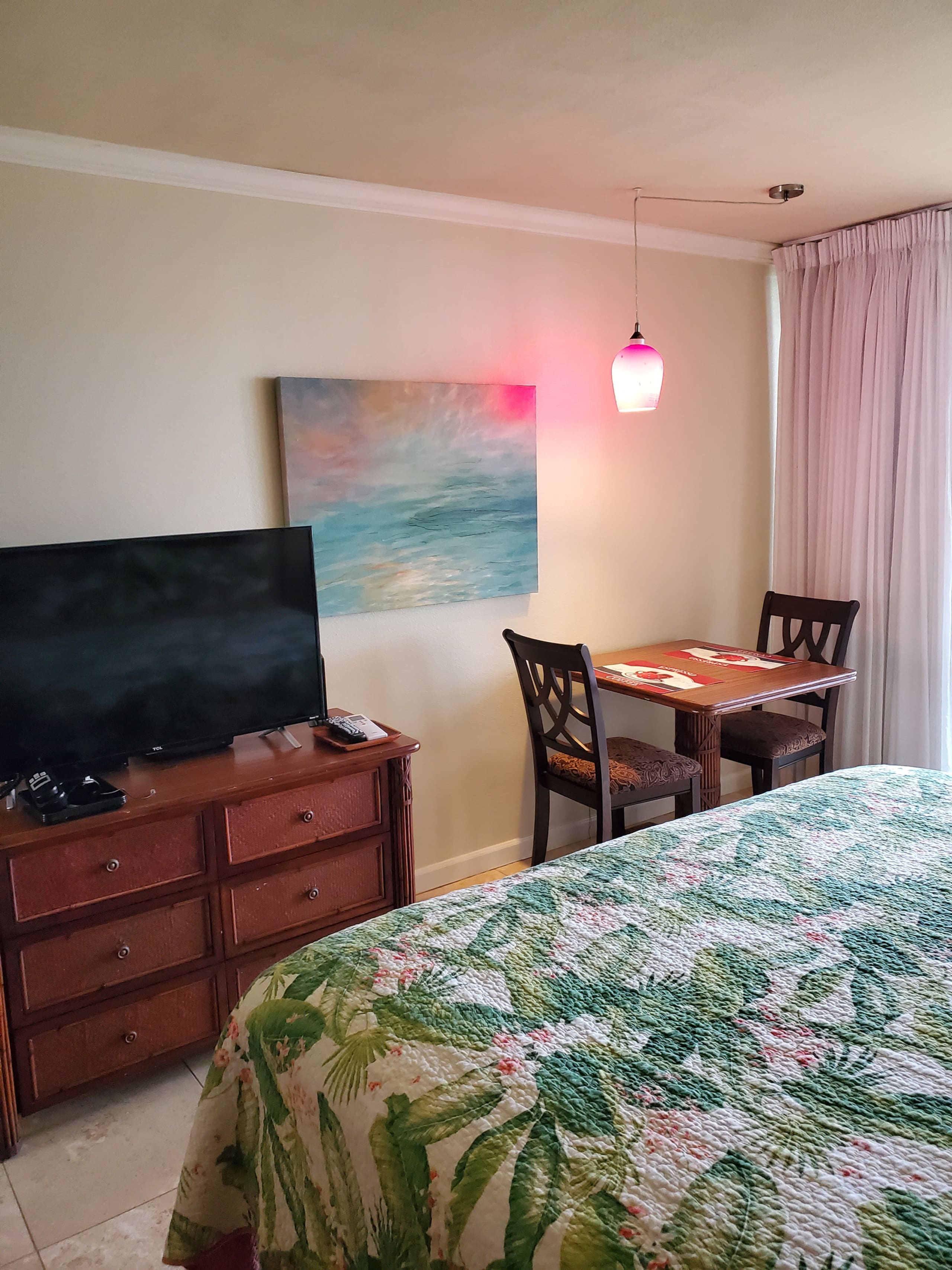 Beachfront & Oceanfront Condotel: AC, Wifi , Pool - Photo 18