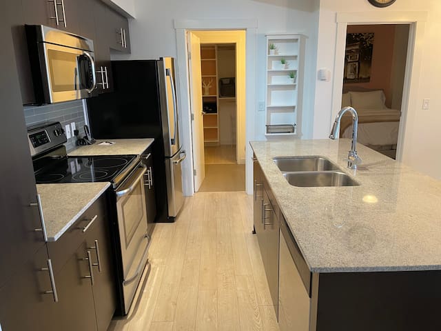 Imperial Suites managed Airbnb listing 1
