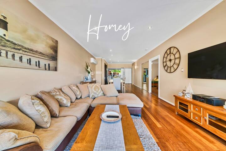 Dolphins At Your Balcony! Waterfront~Dolphin Quay gallery image 3