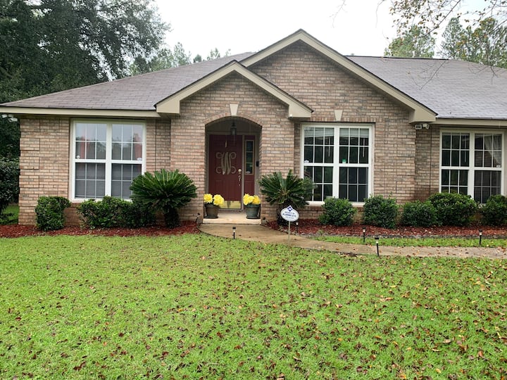 12 Best Airbnb Vacation Rentals In Albany, Updated 2024 Trip101