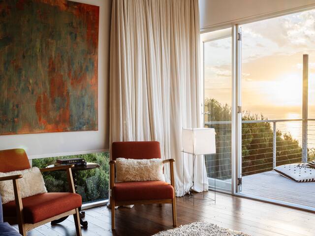 Holland House Bay of Fires gallery image 2