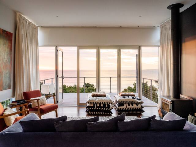 Holland House Bay of Fires gallery image 3