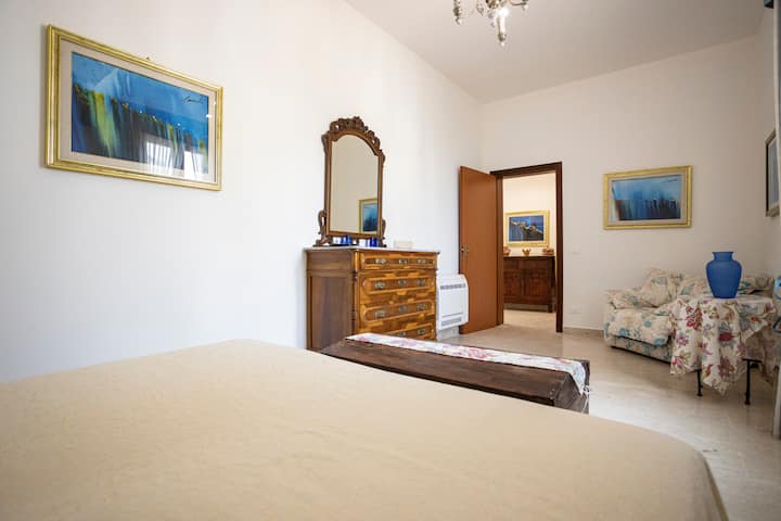 საძინებელი 3