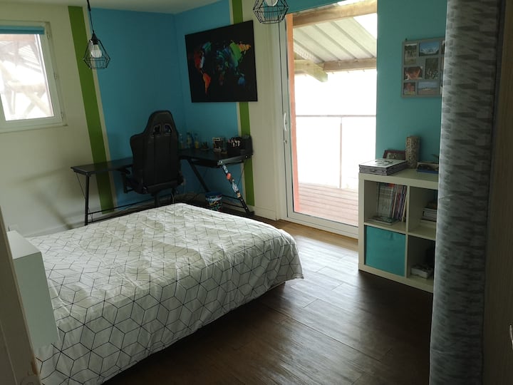 habitación cama 140