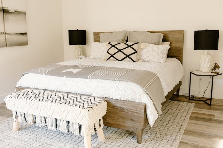 Spacious main bedroom.