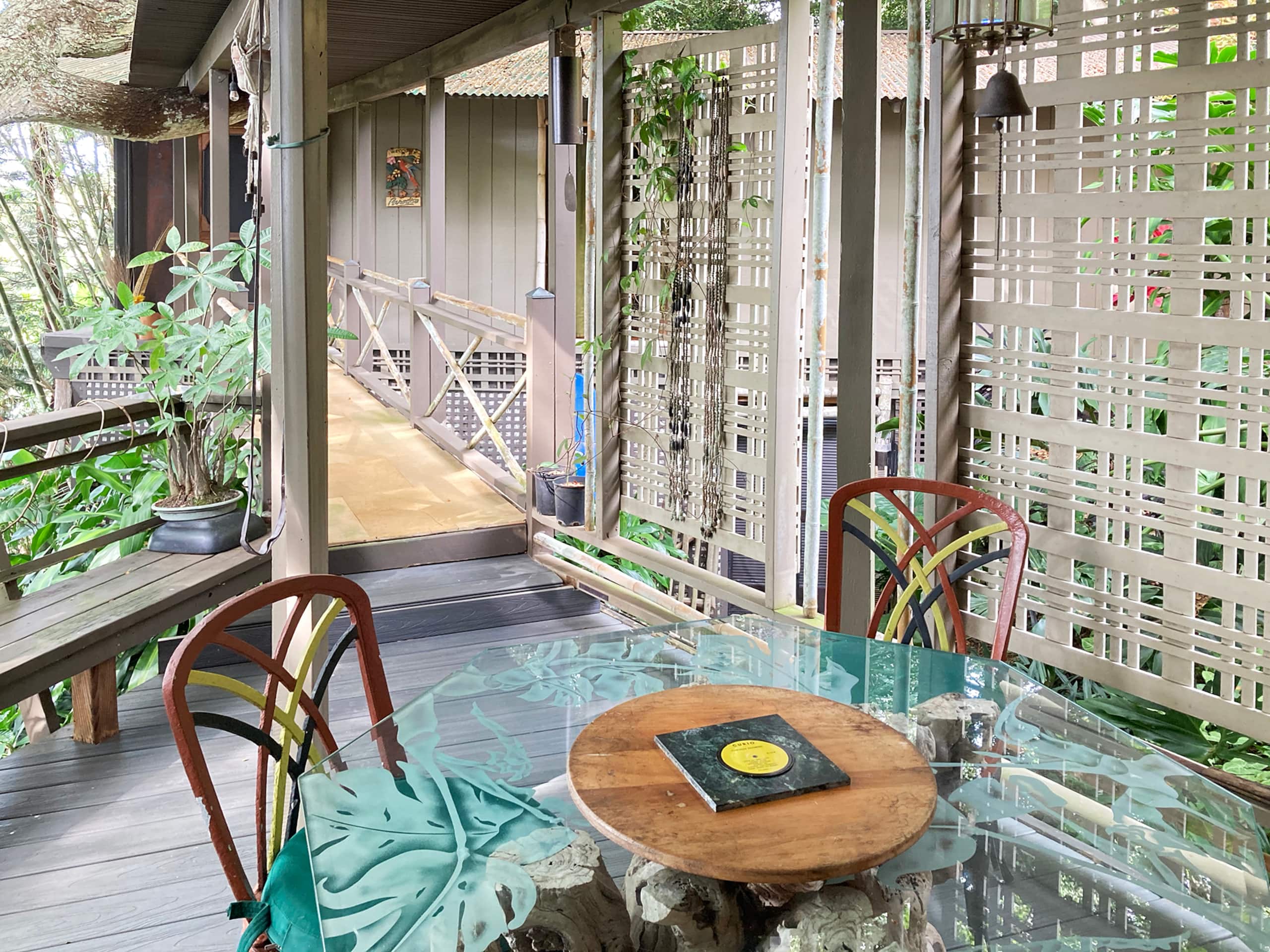 Guesthouse in Kailua-Kona · ★4.94 · 2 bedrooms · 2 beds · 1 bath - Image 1
