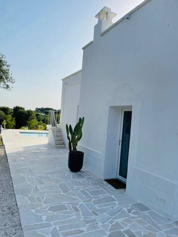 villa with private pool in Ostuni gallery image 5