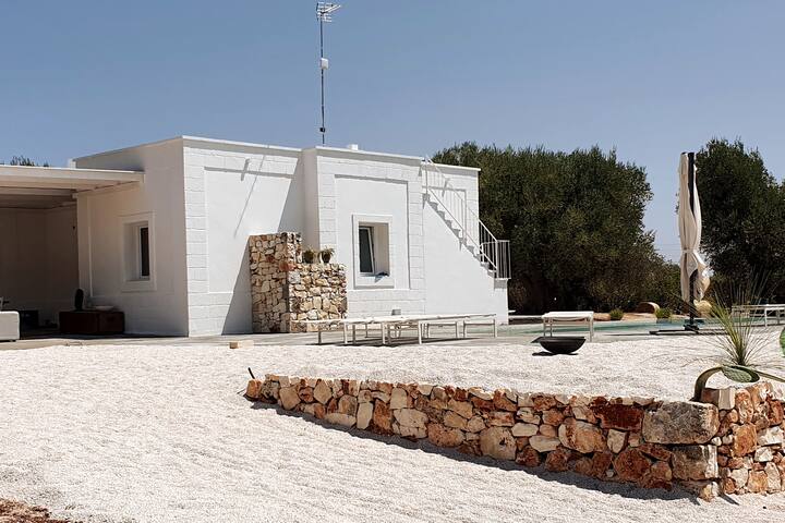villa with private pool in Ostuni gallery image 4