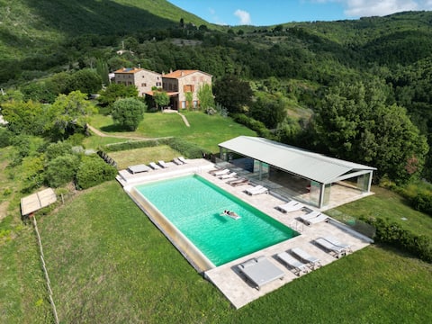 Stunning Tuscan Villa☼Amazing view and patio