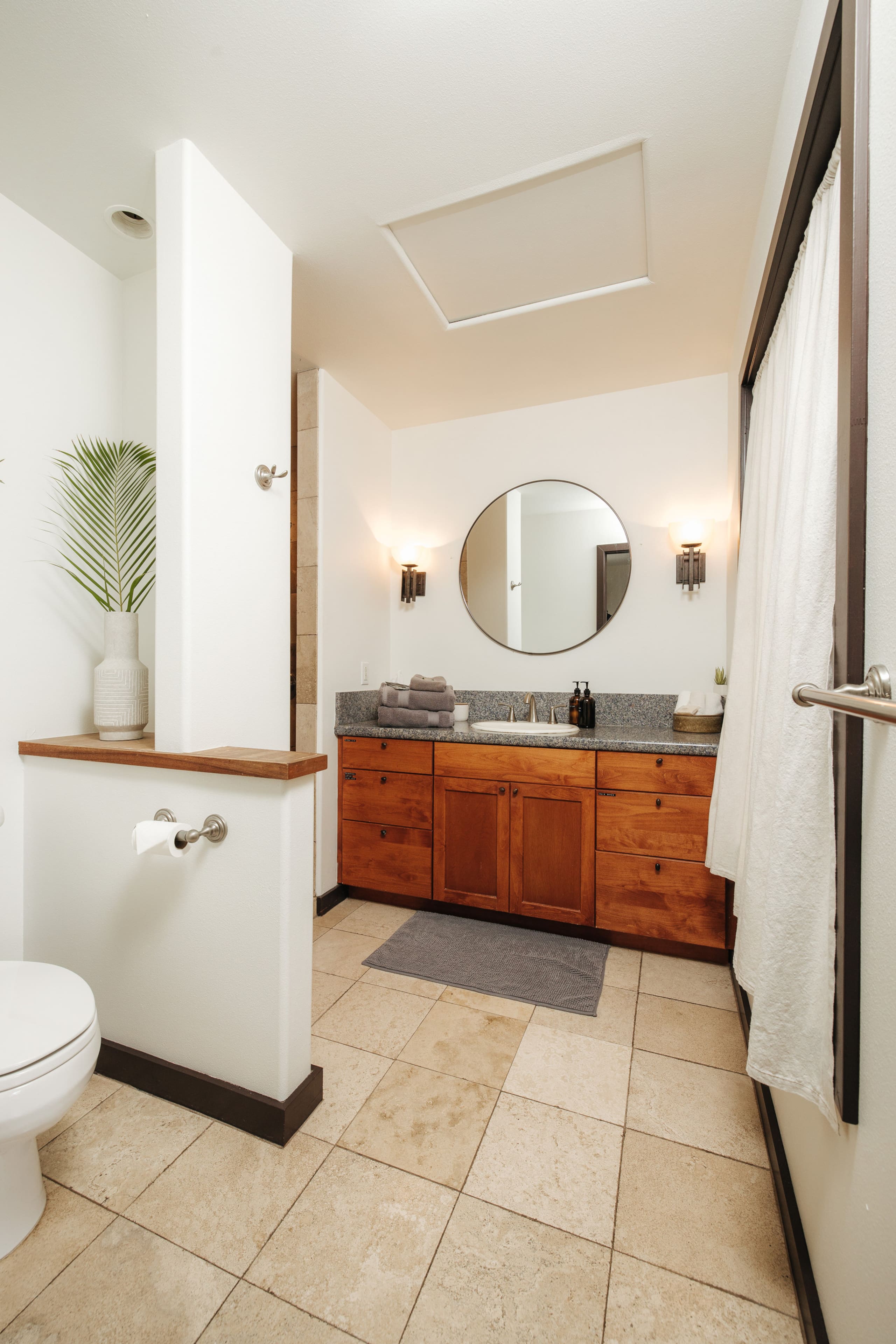 Home in Kailua-Kona · ★4.92 · 1 bedroom · 1 bed · 1 private bath - Image 20