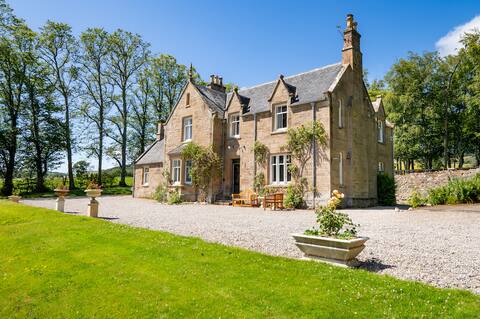 Ardullie Farmhouse, Foulis Estate, Scotland.