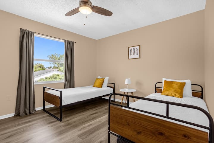  Acogedor dormitorio doble en el segundo piso