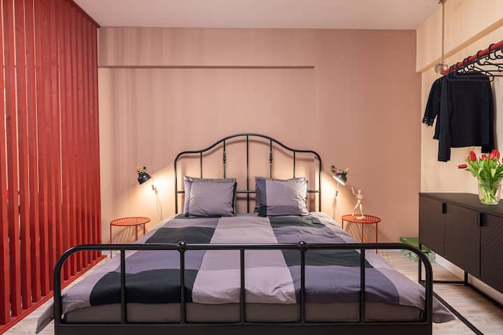 Standout Sienna Studio | Old Town | New Building - Bucharest