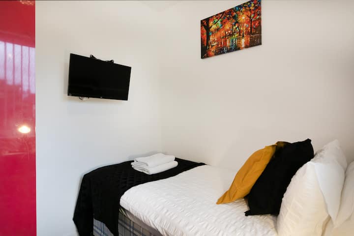 საძინებელი 4