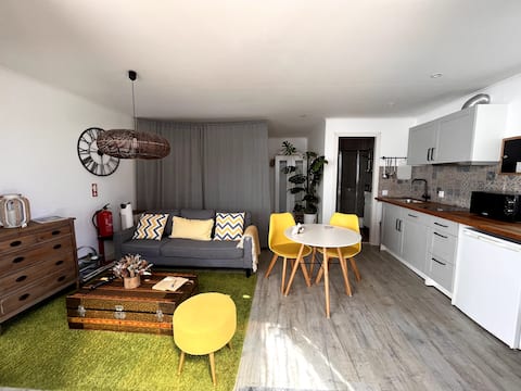 Top Airbnb: The House in the Corner em União Das Freguesias De Cascais E Estoril