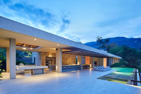 Spectacular summer house in Payandé (Villeta)