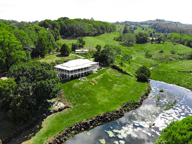 Federal Estate Whole House