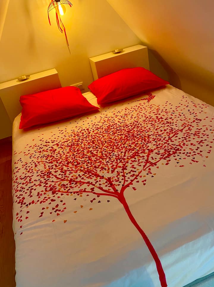 Chambre mansardée...et romantique!