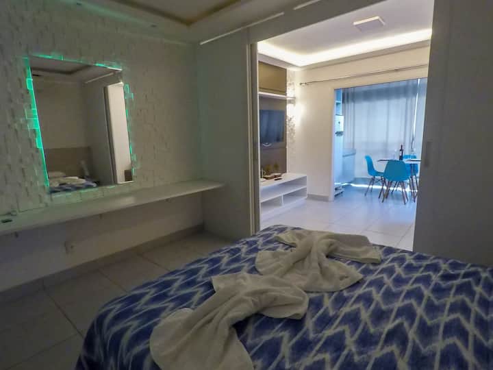 LED მსუბუქი სარკე მრავალფერი