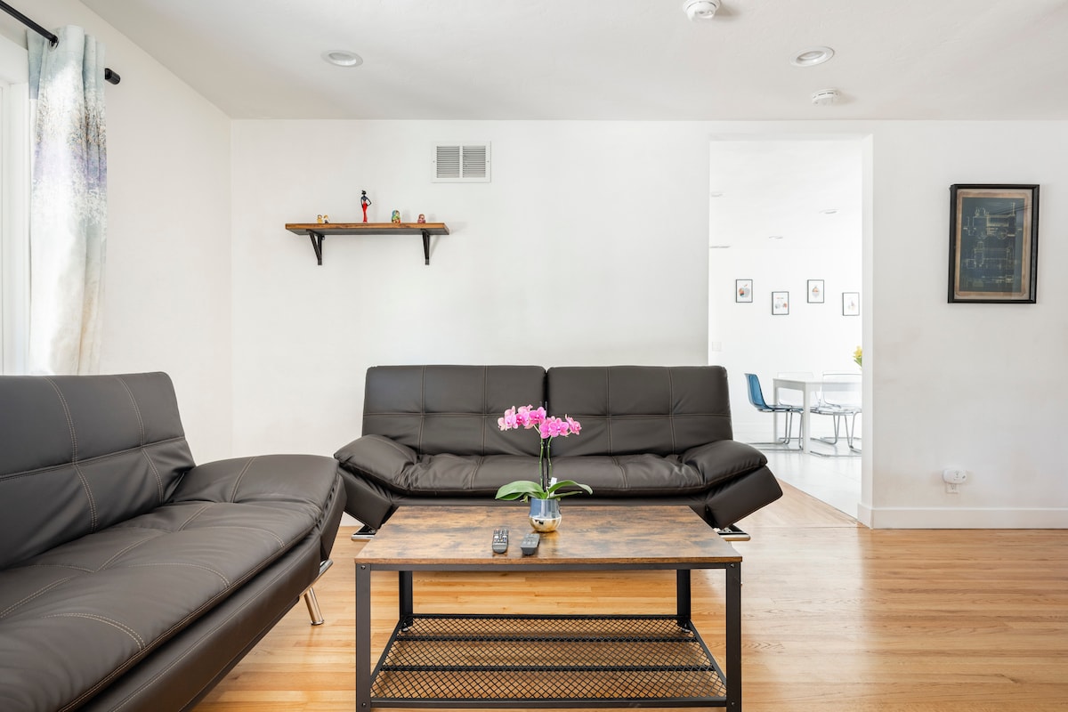Top Airbnb: San Jose Ranch House Safe/AC/Fast Wi-Fi in San Jose Northside
