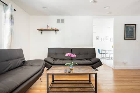 Top Airbnb: San Jose Ranch House Safe/AC/Fast Wi-Fi in San Jose Northside