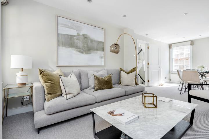 Luxury Central Marylebone Mews Town House 2BR 2BA gallery image 5