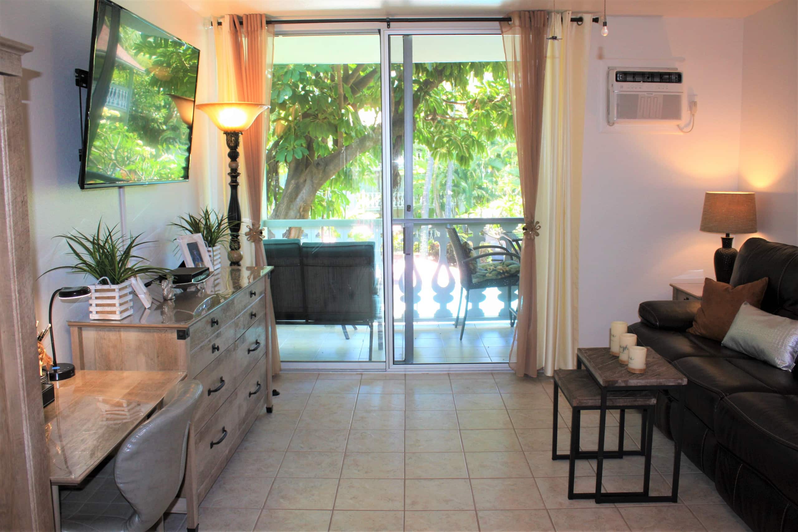 Condo in Kailua-Kona · ★4.99 · 1 bedroom · 1 private bath - Image 5